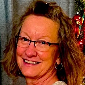 Meet your Posher, Lynn